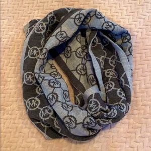 Michael Kors Infinity Logo Scarf